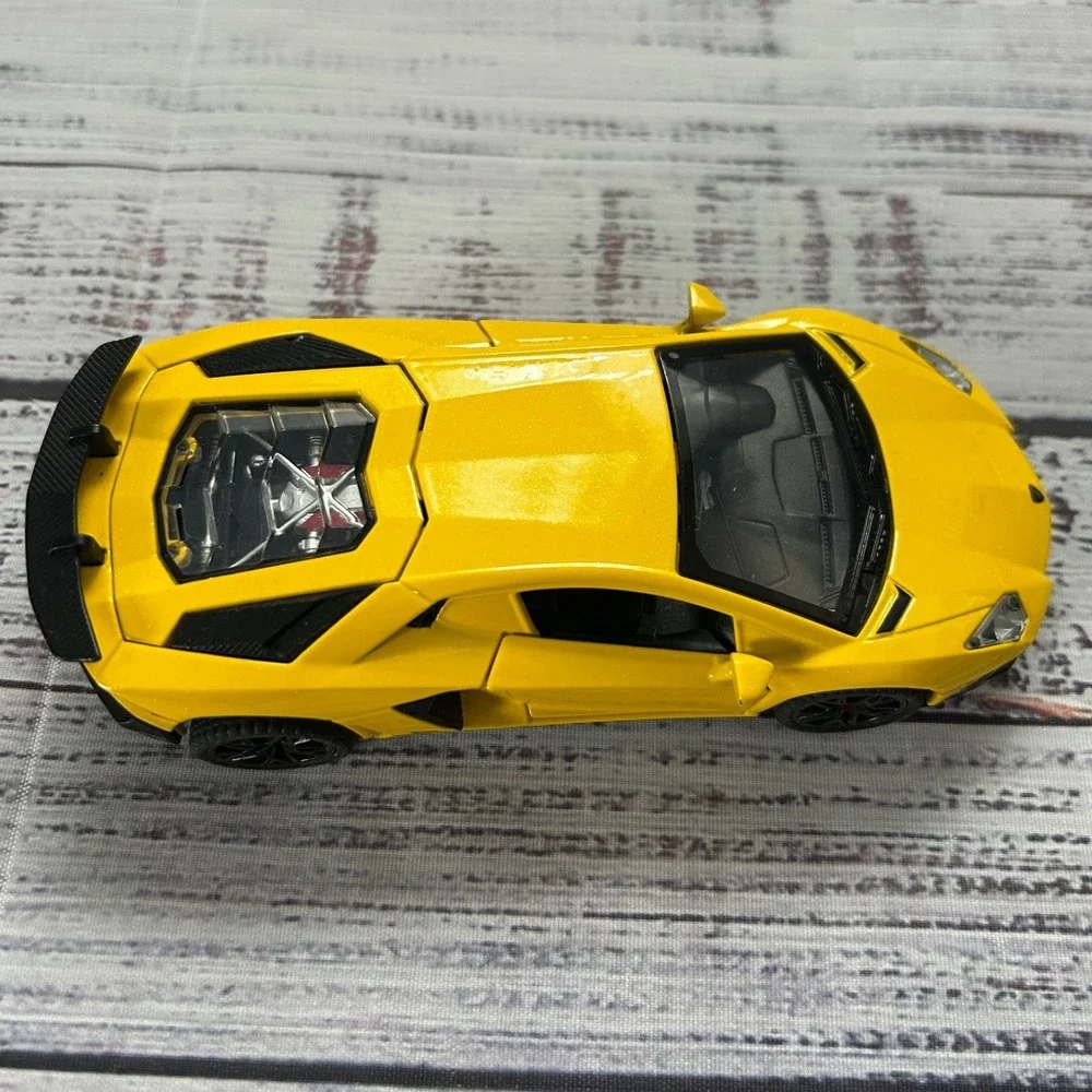 Diecast Toy Car Lot Kids Lamborghini Spider Camero Light Up 4pc